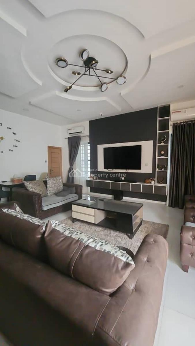 Luxury 4bedroom, Ologolo, Lekki, Lagos, Semi-detached Duplex for Rent