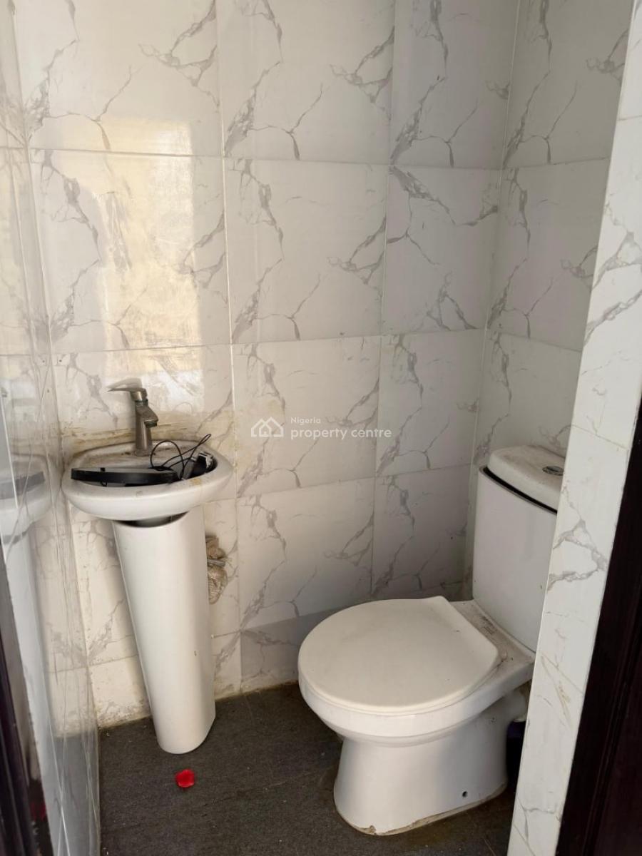 Luxury 3bedroom, Ikota Gra, Lekki, Lagos, Terraced Duplex for Rent