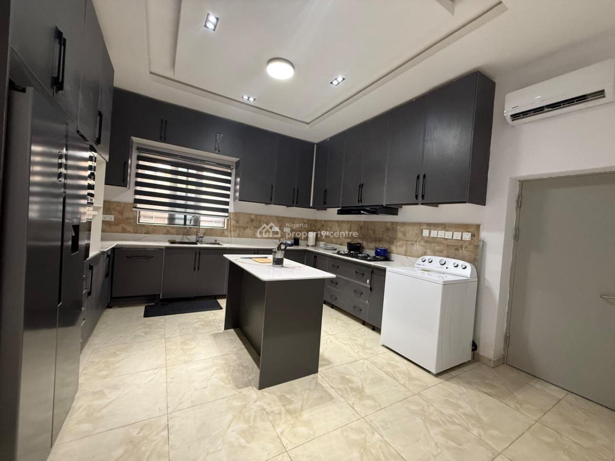 Newly Furnished 4 Bedroom  Apartment, Adeniyi Jones Ikeja, Ikeja, Lagos, Flat / Apartment for Rent