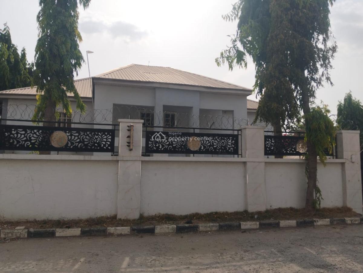 Fully Detached Duplex with Guests Chalet and Boys Quarters, Utako, Utako, Abuja, Detached Duplex for Sale