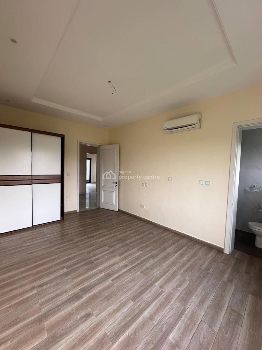 5 Bedroom Semi Detached Duplex with Elevator, Banana Island, Ikoyi, Lagos, Flat / Apartment for Rent