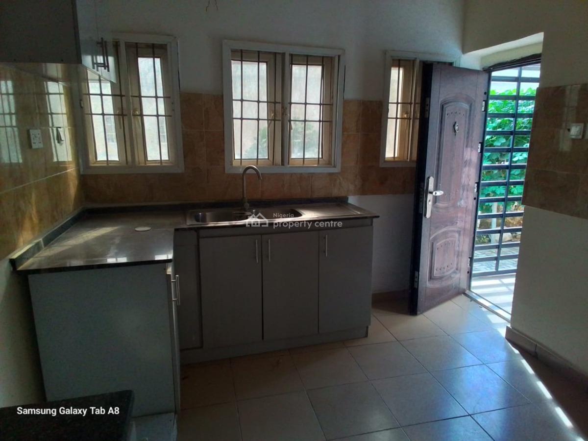 4 Bedroom Terrace with 1 Room Bq, Guzape District, Abuja, Terraced Duplex for Rent