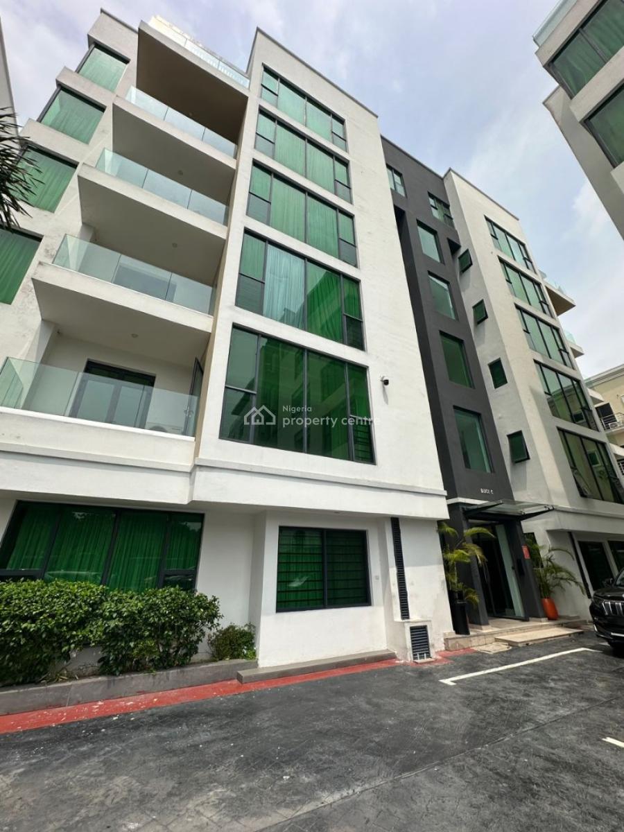 Spacious Well Maintained 3-bedroom Apartment on The First Floor, Ikoyi, Lagos, Flat / Apartment for Rent