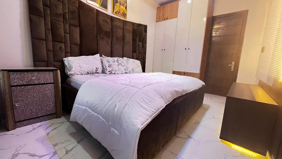 Fully Furnished Serviced Luxury 3bedrooms with Bq, Pool, Lift & Gym, Old Ikoyi Off Rewane Road, Ikoyi, Lagos, Flat / Apartment for Rent