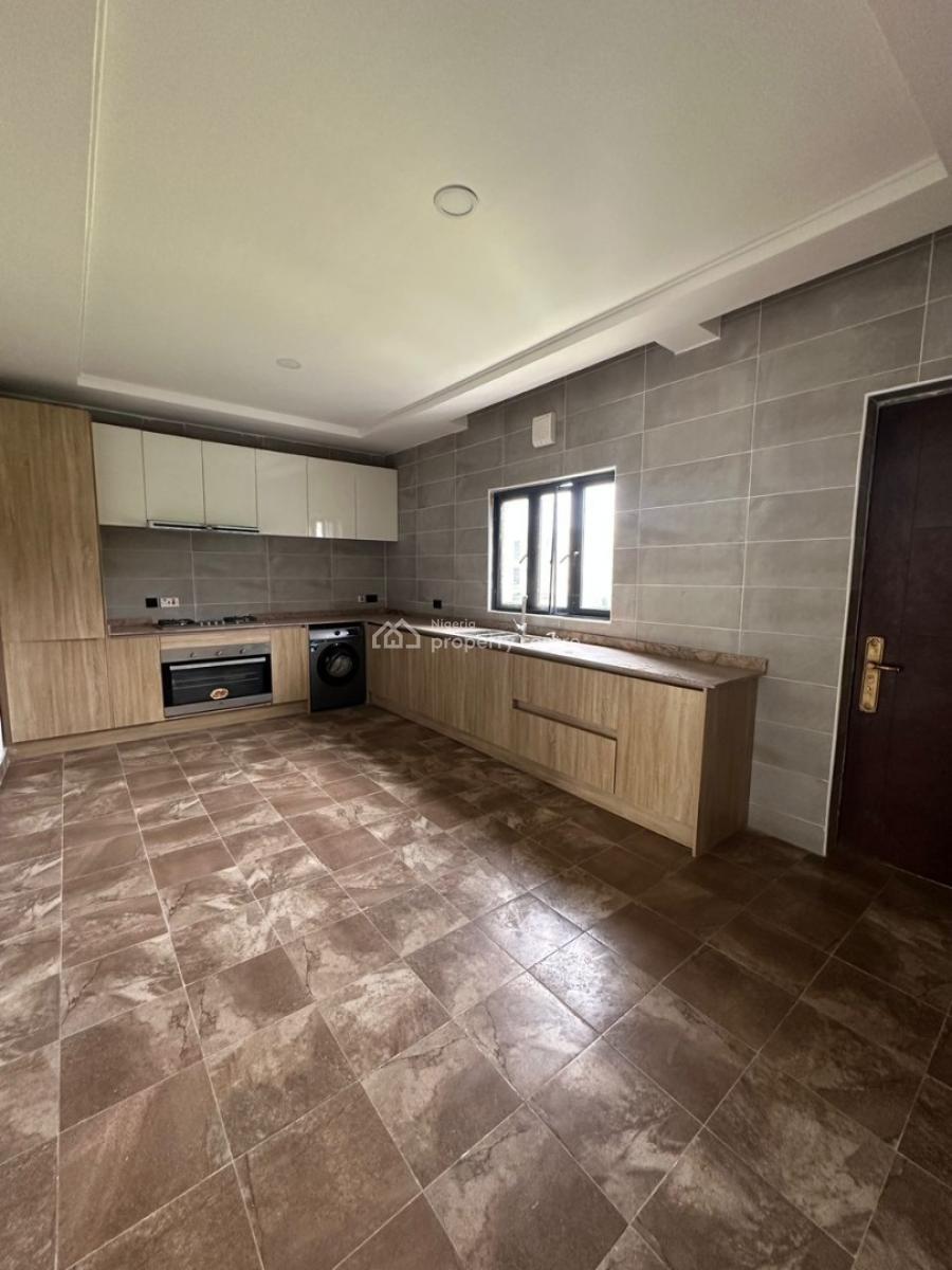 Well-built & Spacious 4-bedroom Terrace with Bq, Ikoyi, Lagos, Terraced Duplex for Rent