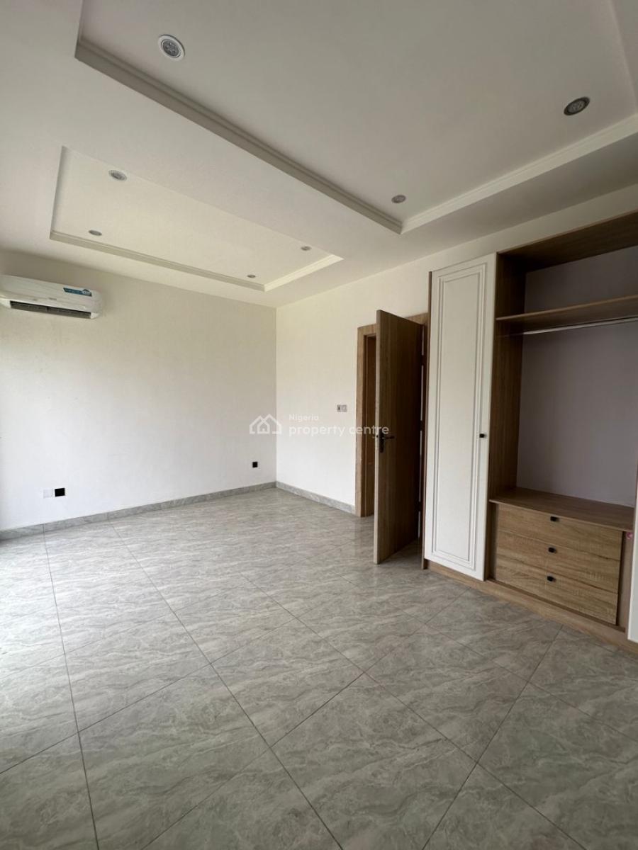 Well-built & Spacious 4-bedroom Terrace with Bq, Ikoyi, Lagos, Terraced Duplex for Rent