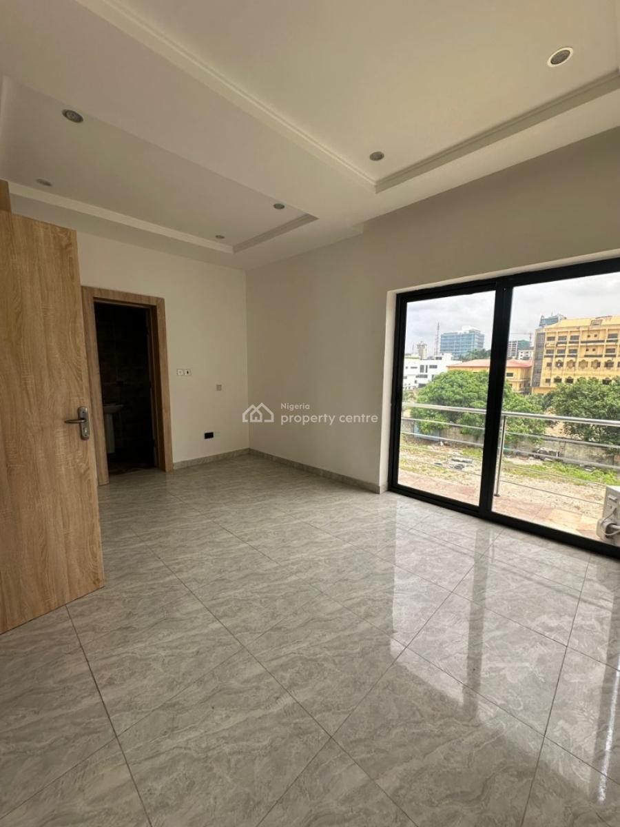 Well-built & Spacious 4-bedroom Terrace with Bq, Ikoyi, Lagos, Terraced Duplex for Rent