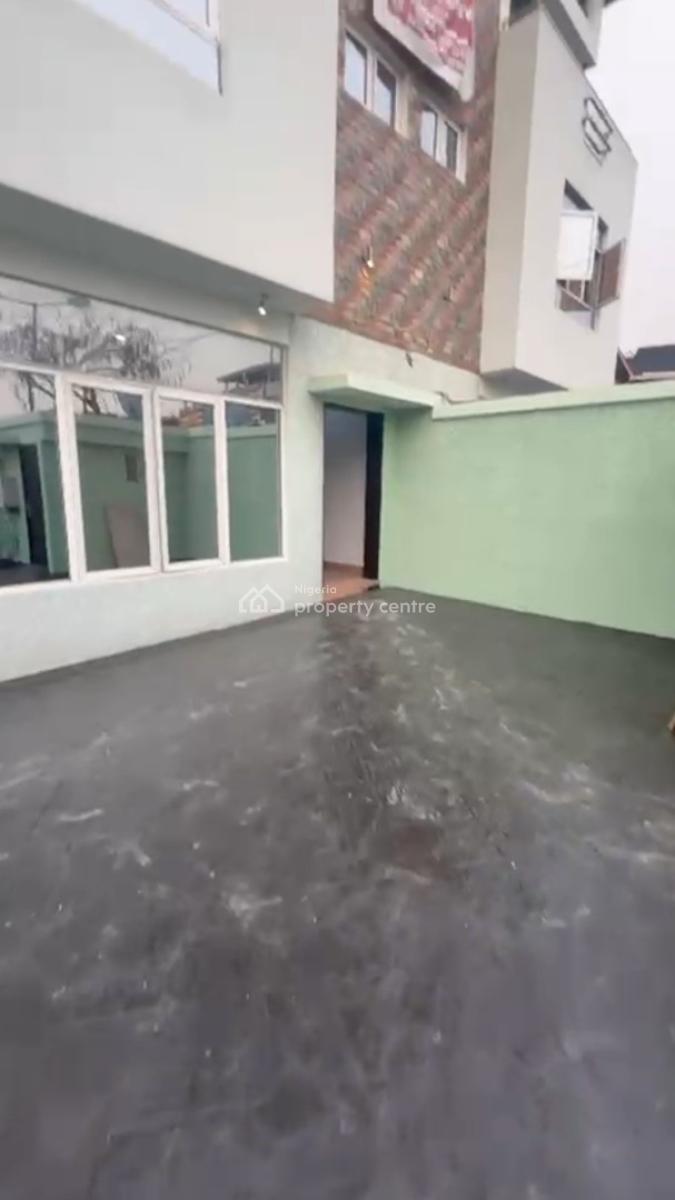4 Bedrooms Semi-detached Duplex All Rooms Ensuite with Boys Quarter, Gra Phase 2, Magodo, Lagos, Semi-detached Duplex for Sale