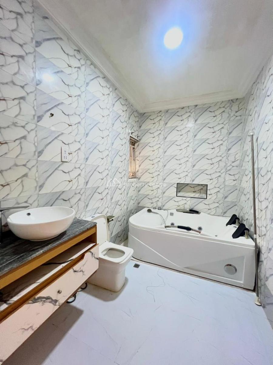 3 Bedroom Waterfront Apartment with Bq, Pool & Sport Facilities, Banana Island, Ikoyi, Lagos, House for Rent