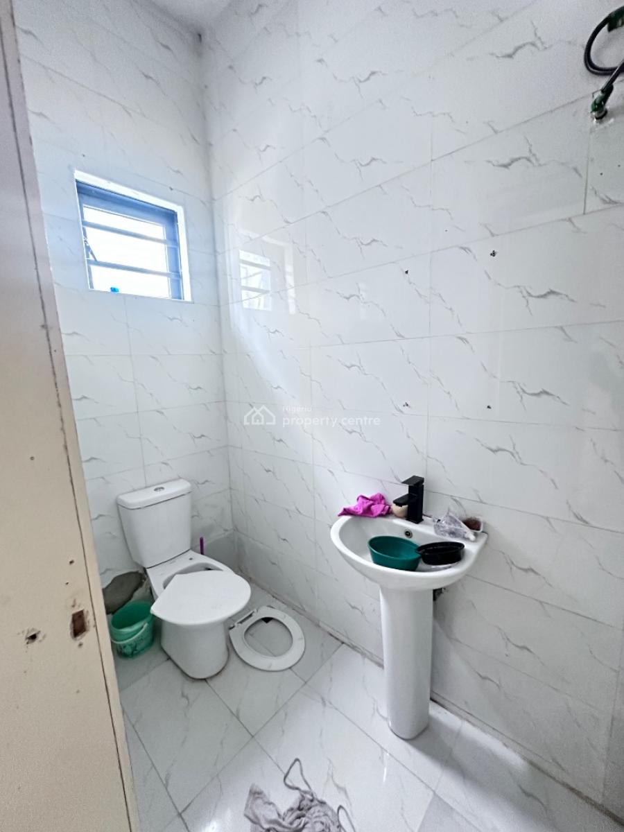 Spacious 2 Bedroom Flat Now Available, Chevron Alternative Route, Idado, Lekki, Lagos, Flat / Apartment for Rent