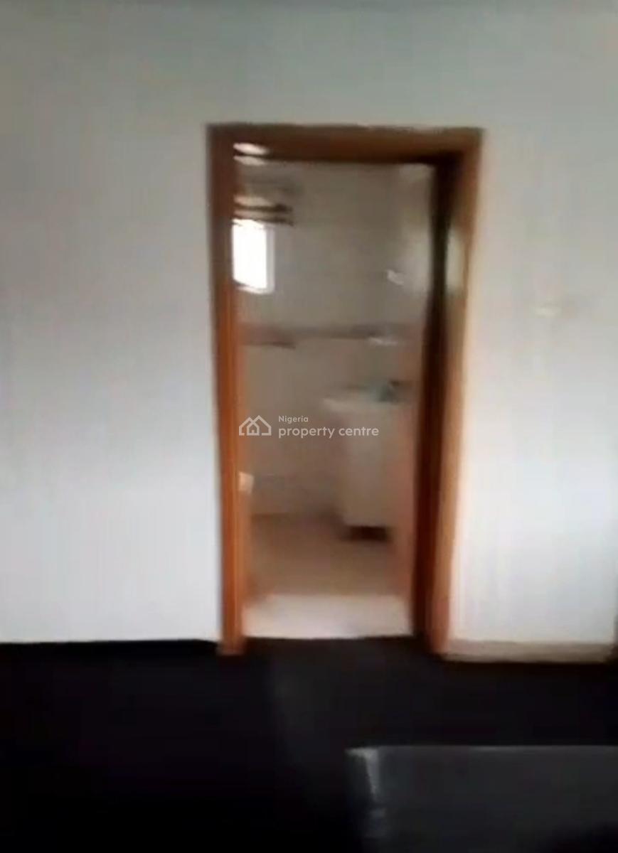 Clean Spacious 3 Bedroom Flat, with Inverter, Gen & Ac, Maitama District, Abuja, Flat / Apartment for Rent