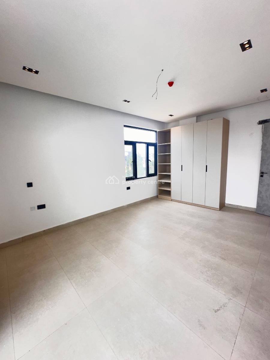 Luxury 3 Bedroom Apartment +bq, Lekki Phase 1, Lekki, Lagos, Flat / Apartment for Sale