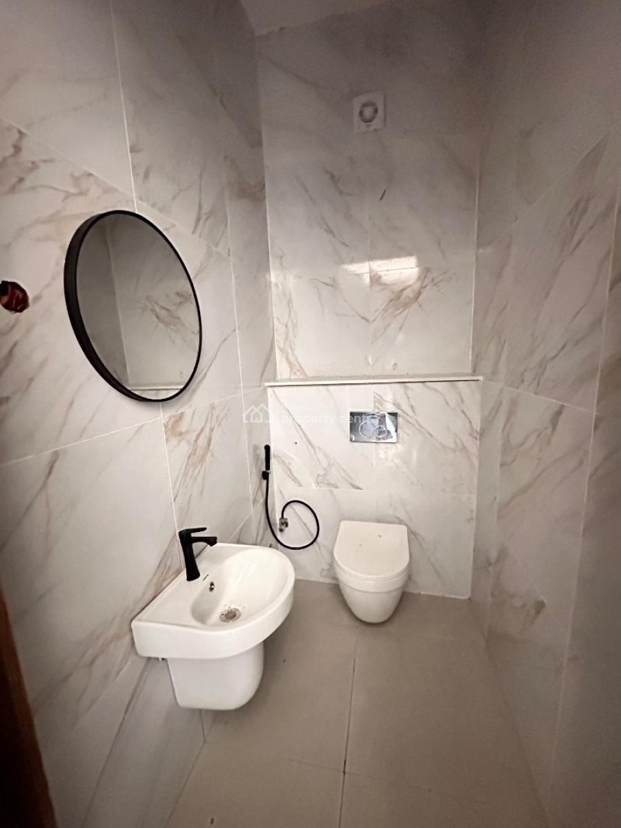 Newly Built 2 Bedroom, Lekki Phase 1, Lekki, Lagos, Flat / Apartment for Sale