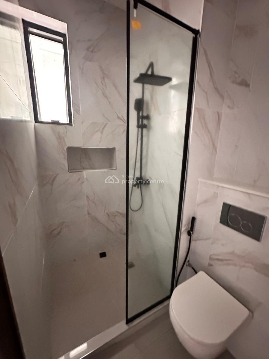 Newly Built 2 Bedroom, Lekki Phase 1, Lekki, Lagos, Flat / Apartment for Sale