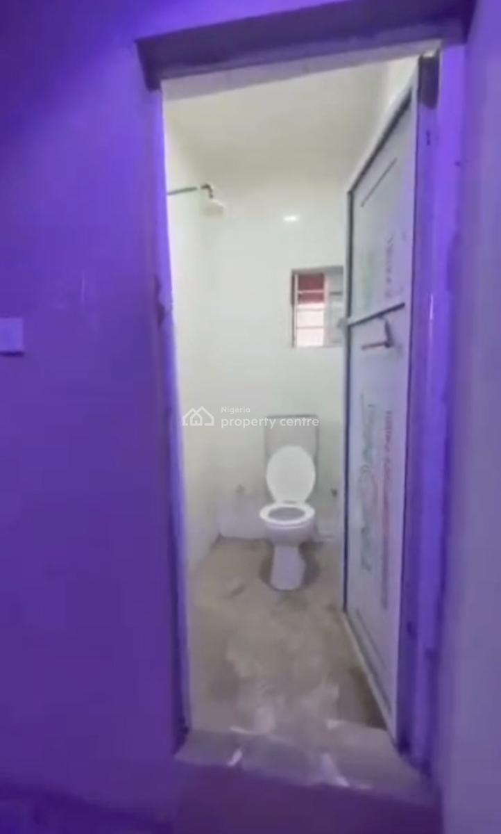 a Standard Relatively New Mini Flat, Off Market Street, Shomolu, Lagos, Mini Flat (room and Parlour) for Rent