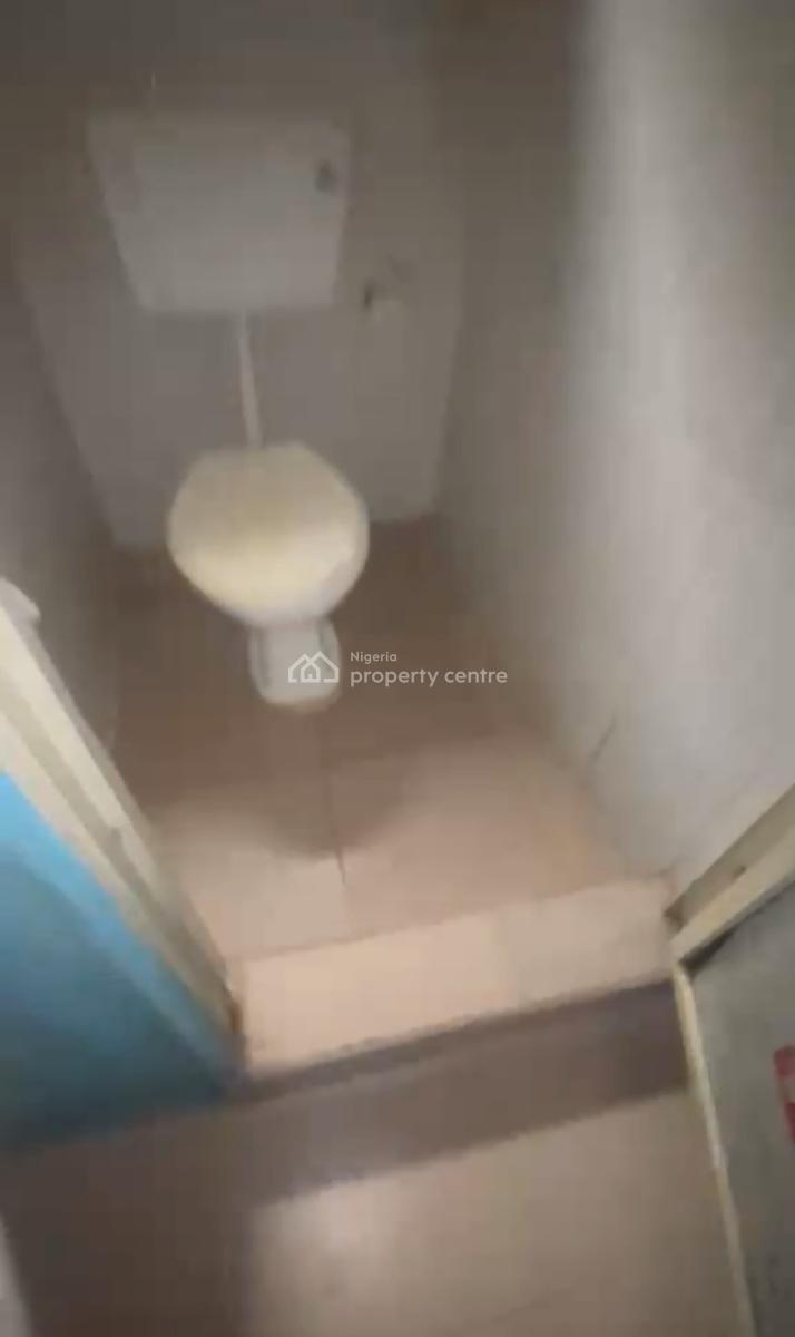 a Decent Lovely Room Self Contain, Shomolu, Lagos, Self Contain (single Rooms) for Rent