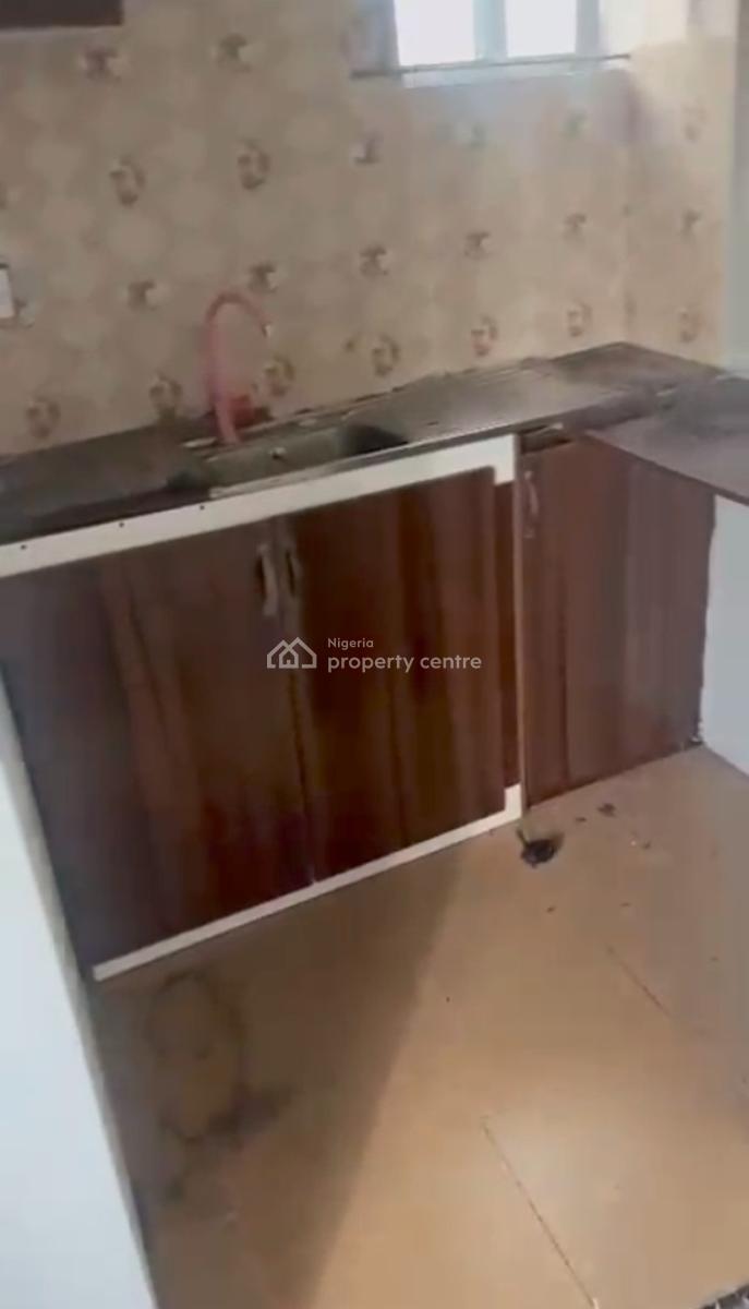 a Decent Lovely Mini Flat, Off Market Street, Shomolu, Lagos, Mini Flat (room and Parlour) for Rent