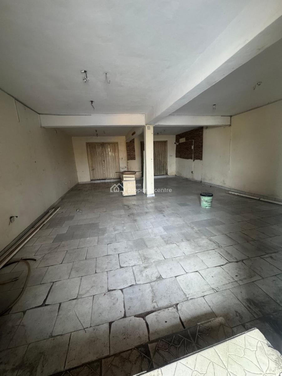 Shop Space on The Ground Floor, Osapa, Lekki, Lagos, Shop for Rent