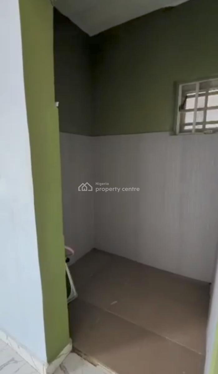 a Decent Lovely Mini Flat, Off Bajulaye Road, Shomolu, Lagos, Mini Flat (room and Parlour) for Rent