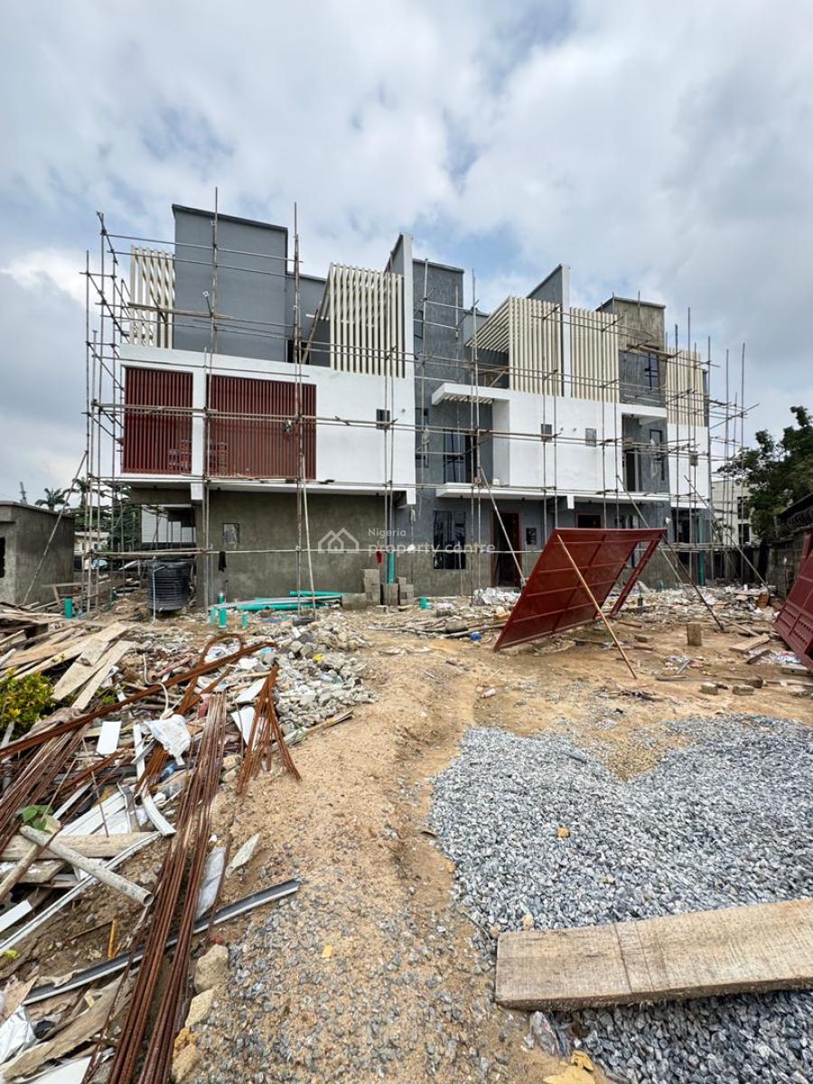 Well Built 4 Bedroom Terrace Duplex with Bq, Surulere, Lagos, Terraced Duplex for Sale