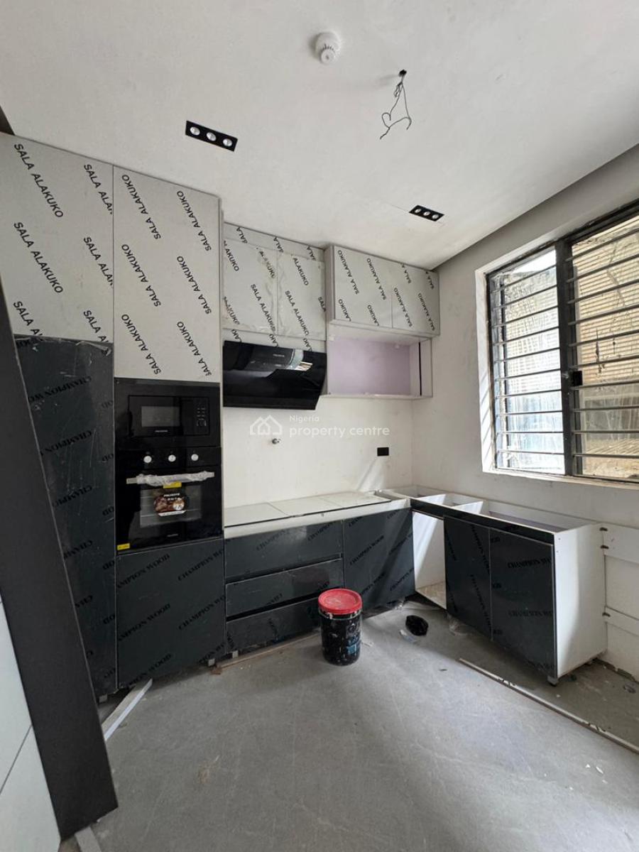 Well Built 4 Bedroom Terrace Duplex with Bq, Surulere, Lagos, Terraced Duplex for Sale