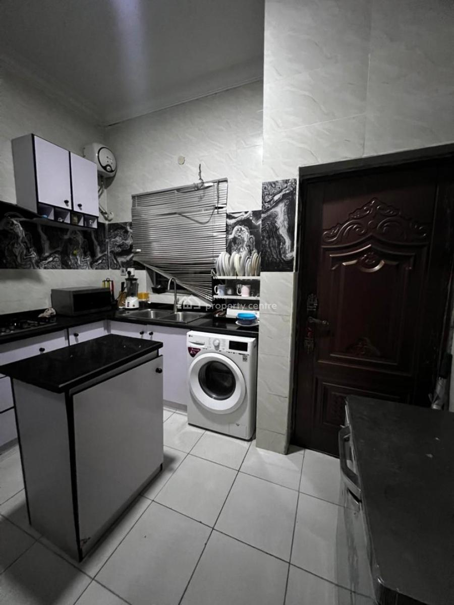 1 Bedroom Apartment, Ikota, Lekki, Lagos, Flat / Apartment for Rent