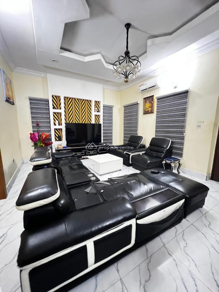 1 Bedroom Apartment, Ikota, Lekki, Lagos, Flat / Apartment for Rent
