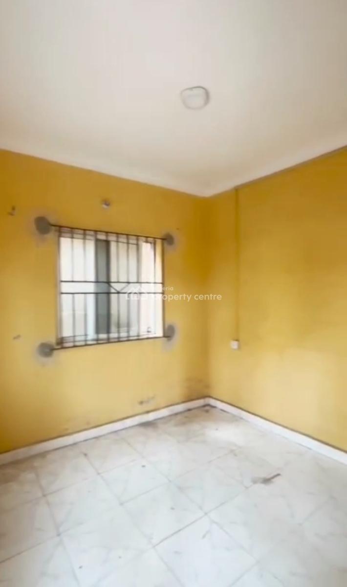 a Decent Lovely Mini Flat, Off Market Street, Shomolu, Lagos, Mini Flat (room and Parlour) for Rent