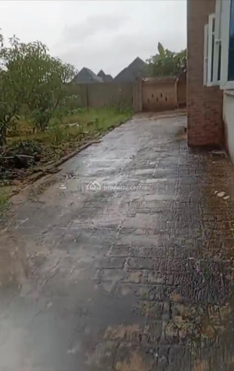 Luxury 6 Bedroom En-suite Fully Detached Duplex with Borehole, Close to Nekede Aba Road Owerri, Nekede, Owerri Municipal, Imo, Detached Duplex for Sale