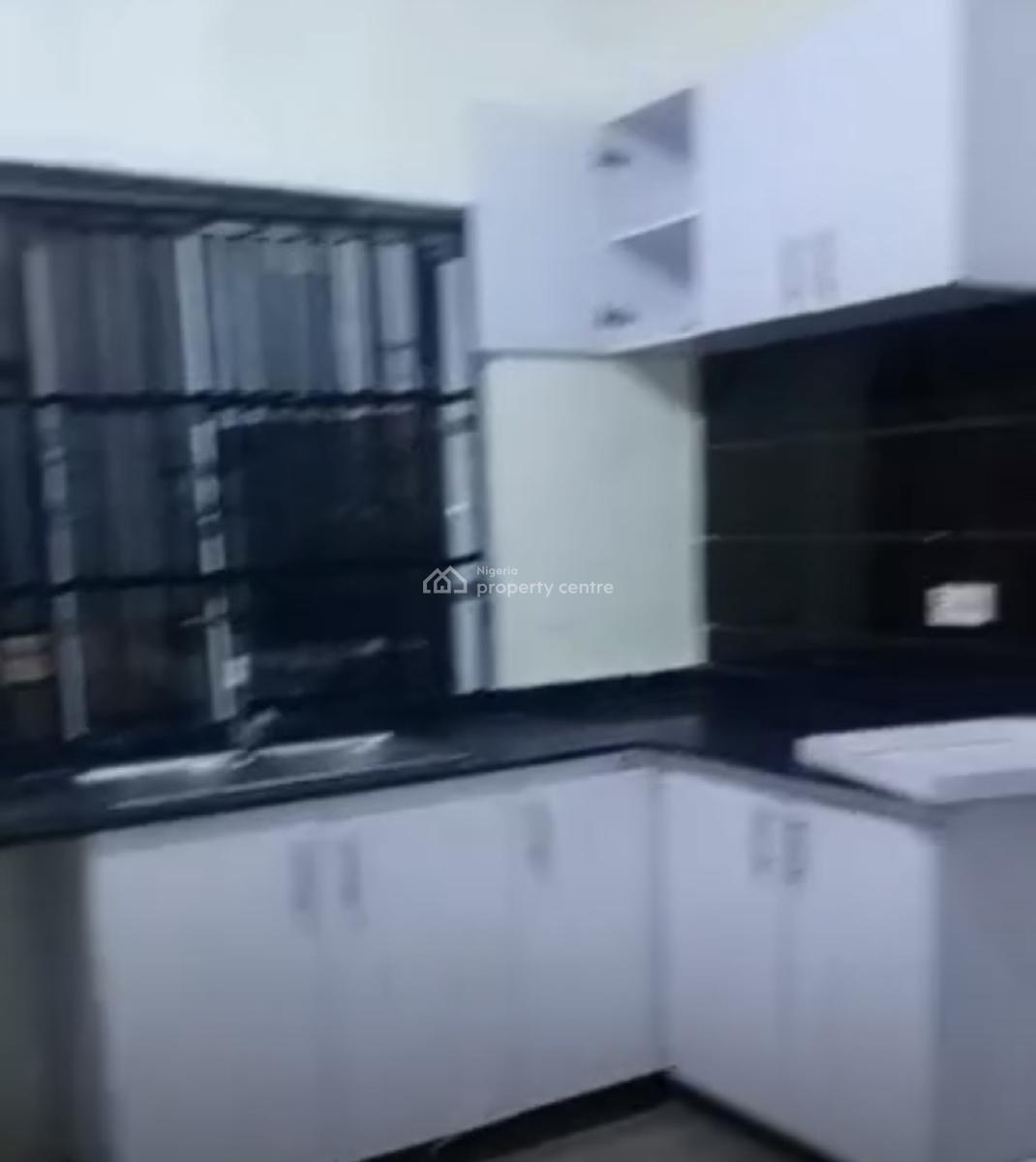 3 Bedroom with Bq, Adeniyi Jones Ikeja, Ikeja, Lagos, House for Rent