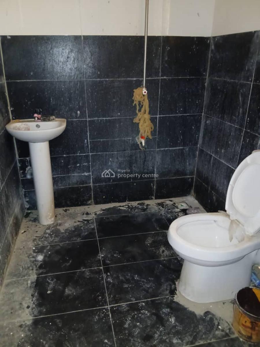 Spacious Room Self Contained, Sea Side Estate Badore., Ajah, Lagos, Self Contain (single Rooms) for Rent