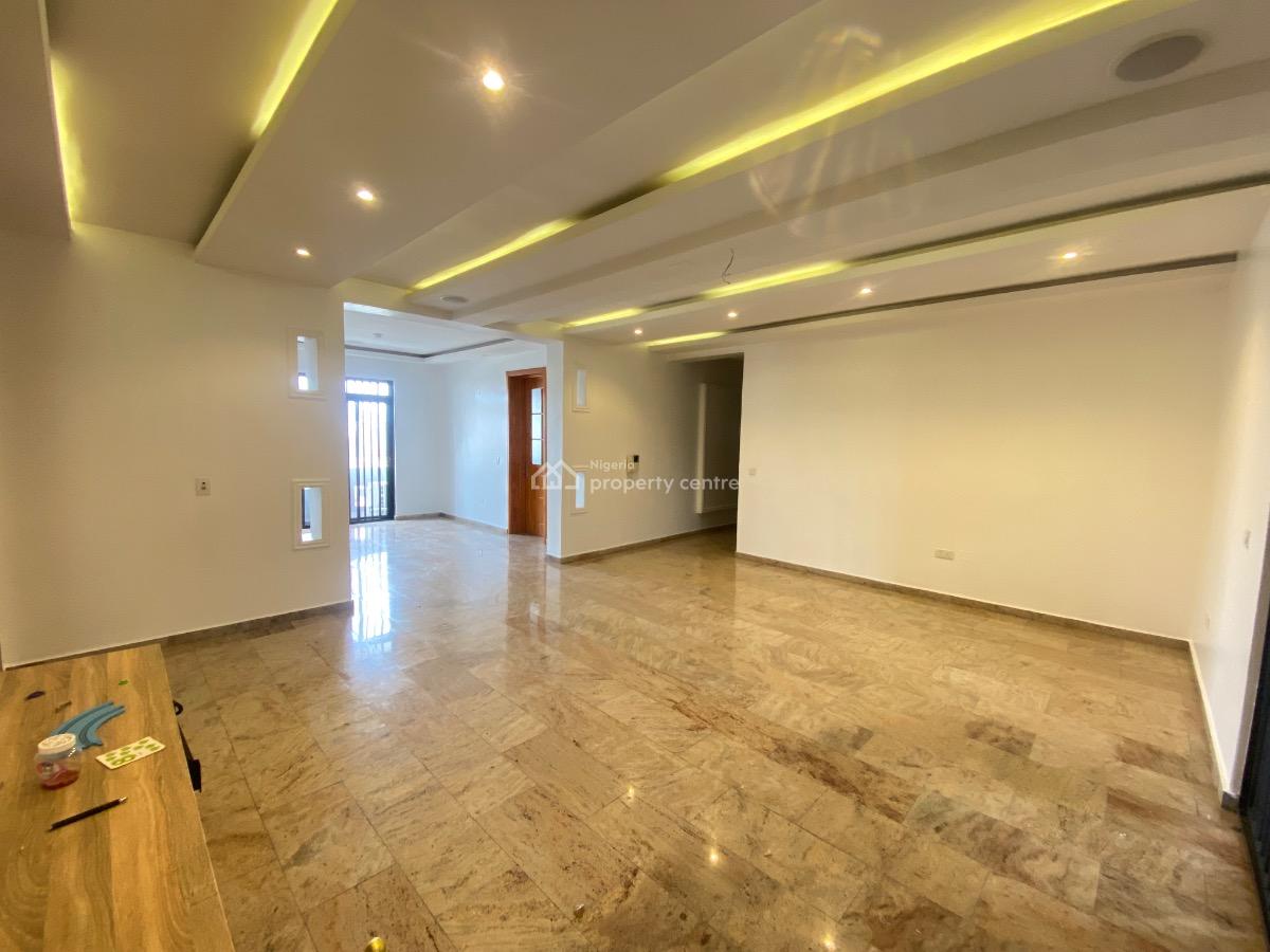 Spacious 3 Bedroom Flat with Bq and Swimming Pool, Off Bisola Durosimi Etti, Lekki, Lagos, Flat / Apartment for Rent