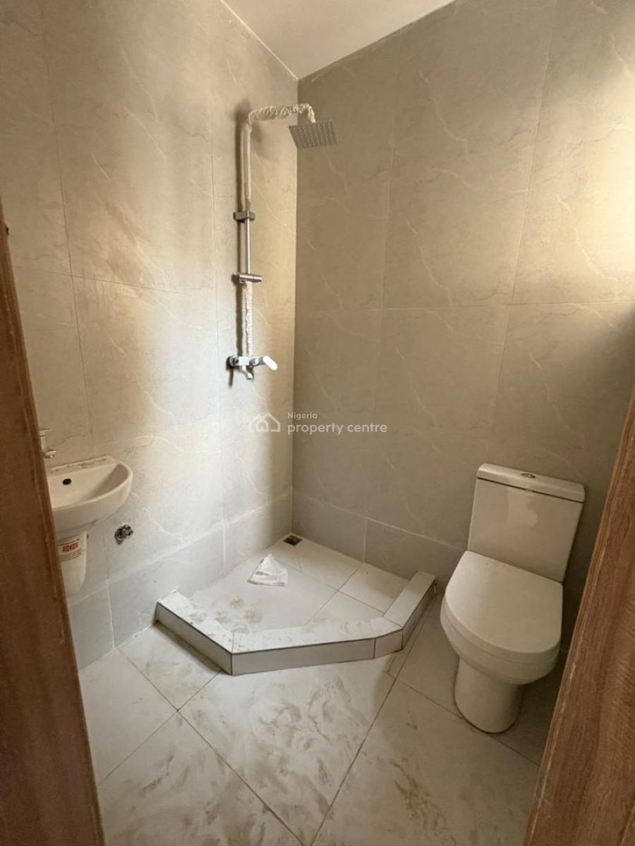 2 Bedroom Apartment with Bq, Lekki, Lagos, Flat / Apartment for Rent