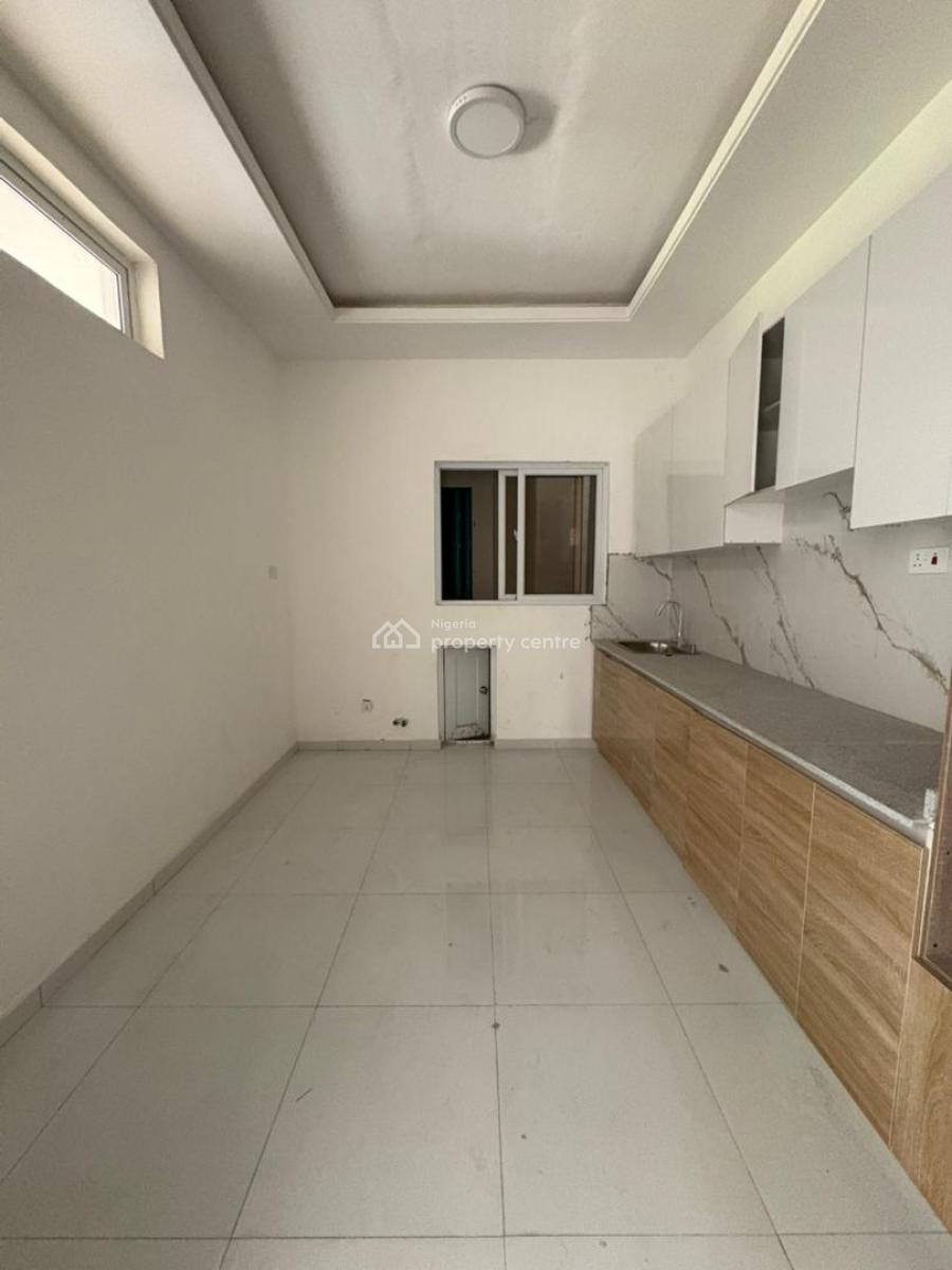 2 Bedroom Apartment with Bq, Lekki, Lagos, Flat / Apartment for Rent