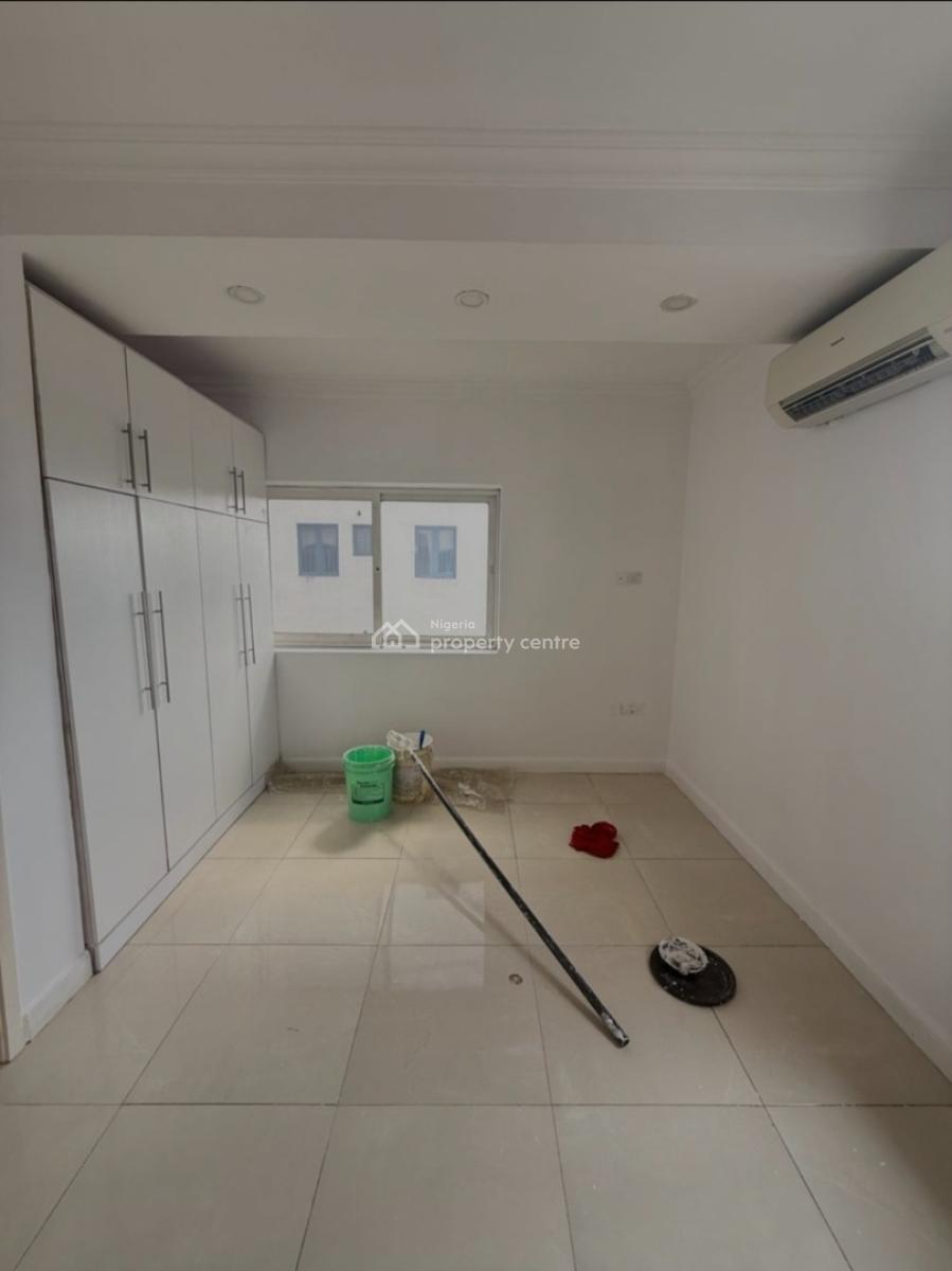 Service 3 Bedroom Apartment with Bq at 4th Floors with Elevator, By Adeola Odeku, Victoria Island (vi), Lagos, House for Rent