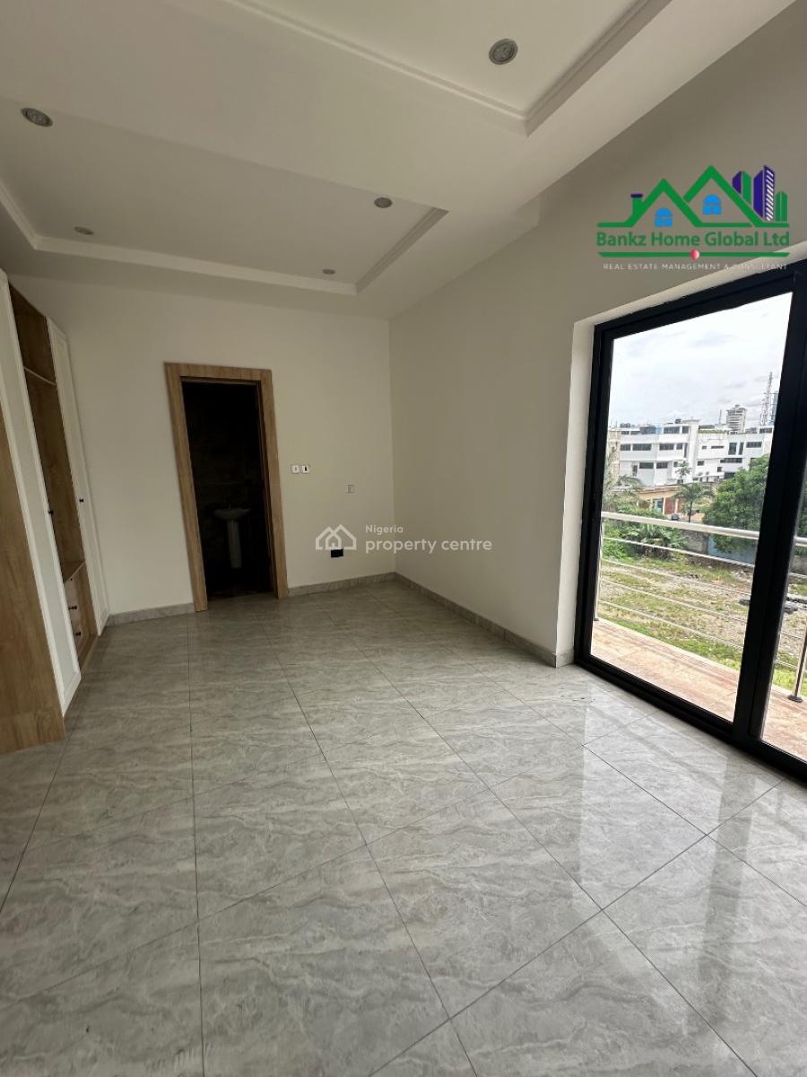 Spacious 4bedroom Apartment with 2 Boys Quarters, Ikoyi, Lagos, Flat / Apartment for Sale