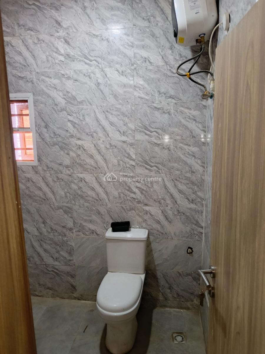 3-bedroom Flat, Dawaki By Modern Market, Dawaki, Gwarinpa, Abuja, Flat / Apartment for Rent