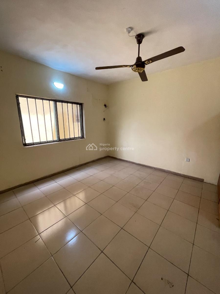3 Bedrooms, By UtakØ Police Station, Utako, Abuja, Flat / Apartment for Rent