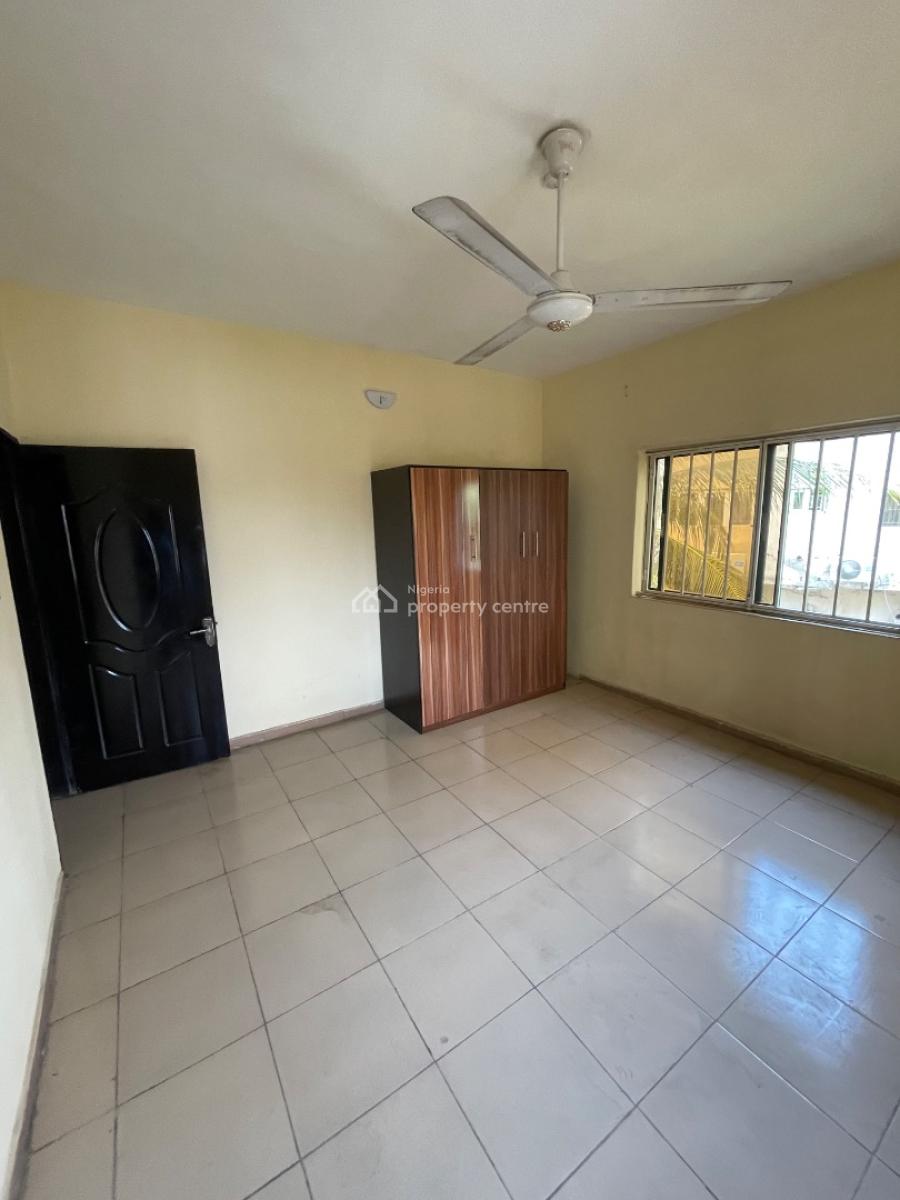 3 Bedrooms, By UtakØ Police Station, Utako, Abuja, Flat / Apartment for Rent