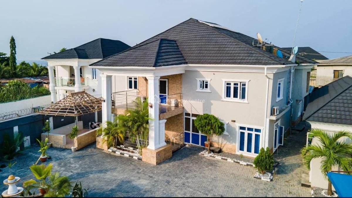 Luxurious 10 Bedroom Duplex in an Estate, Badore, Ajah, Lagos, Hotel / Guest House for Sale