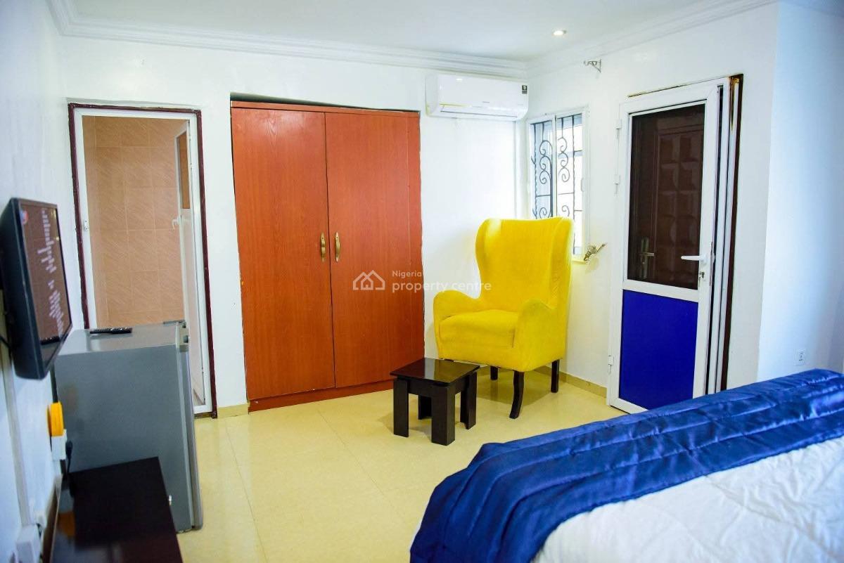 Luxurious 10 Bedroom Duplex in an Estate, Badore, Ajah, Lagos, Hotel / Guest House for Sale