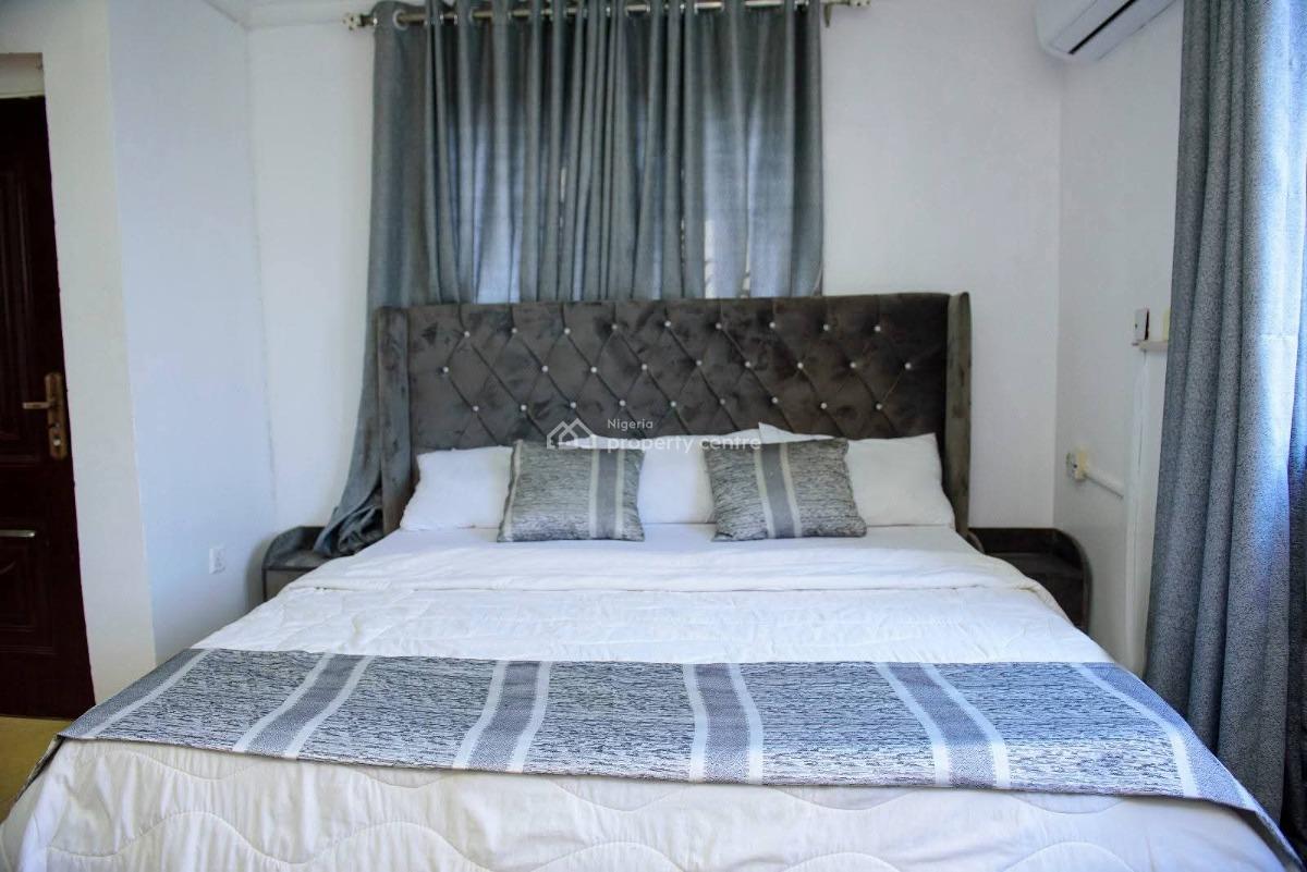 Luxurious 10 Bedroom Duplex in an Estate, Badore, Ajah, Lagos, Hotel / Guest House for Sale