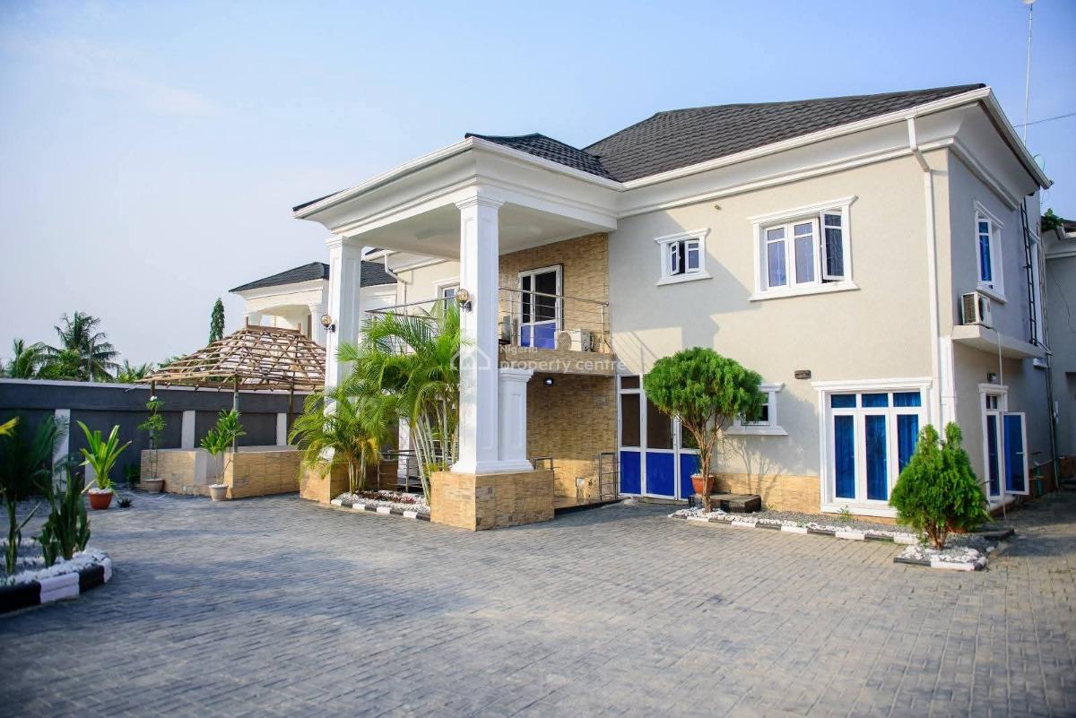 Luxurious 10 Bedroom Duplex in an Estate, Badore, Ajah, Lagos, Hotel / Guest House for Sale