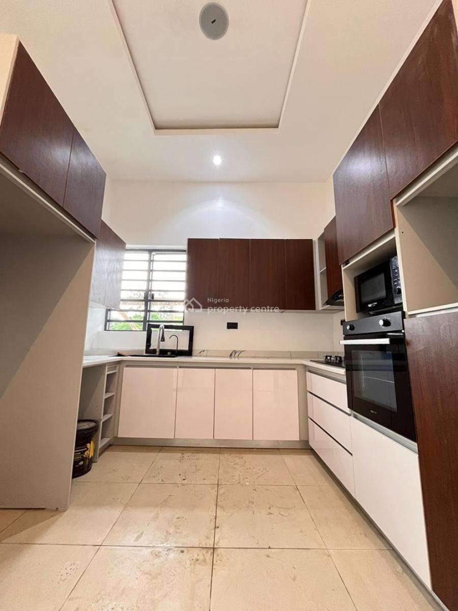 Executive 3bedroom Apartment, Ikeja Gra, Ikeja, Lagos, Flat / Apartment for Sale