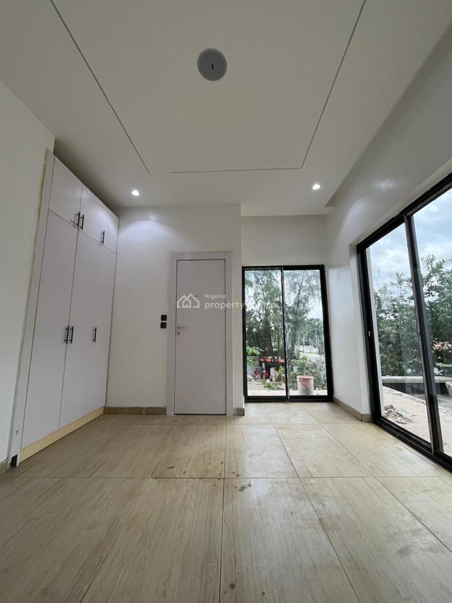 Executive 3bedroom Apartment, Ikeja Gra, Ikeja, Lagos, Flat / Apartment for Sale