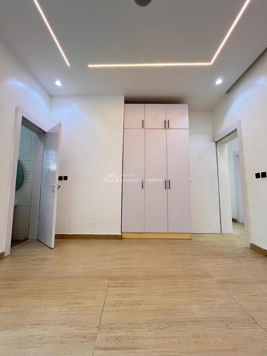 Executive 3bedroom Apartment, Ikeja Gra, Ikeja, Lagos, Flat / Apartment for Sale