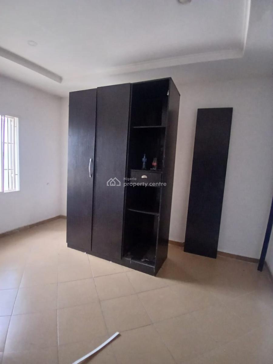 Tastefully Finished and Spacious 2 Bedroom Block of Flat, Durunmi District By American International School, Durumi, Abuja, Flat / Apartment for Rent
