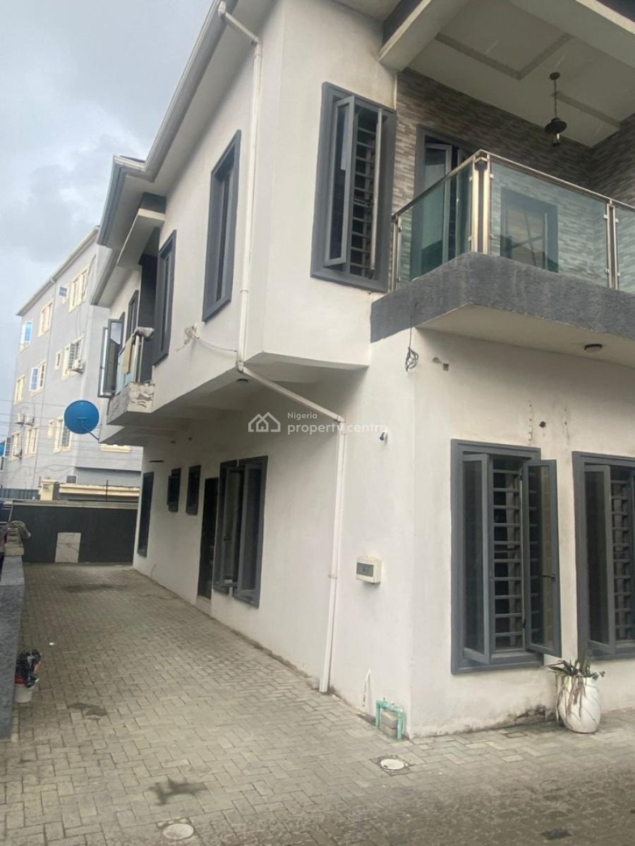 Amazing 4 Bedroom Semi Detached with Bq, Ologolo, Lekki, Lagos, Semi-detached Duplex for Rent
