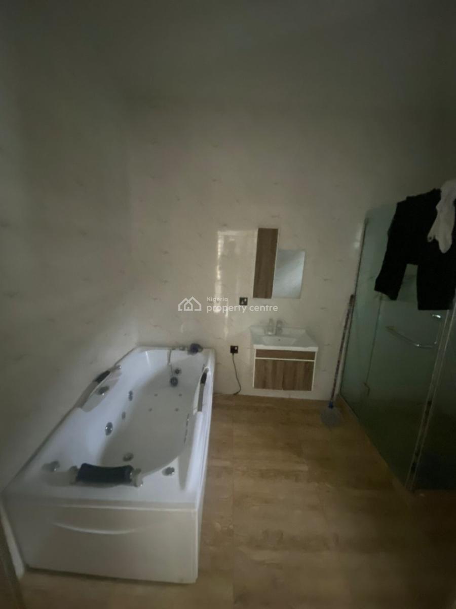 Amazing 4 Bedroom Semi Detached with Bq, Ologolo, Lekki, Lagos, Semi-detached Duplex for Rent