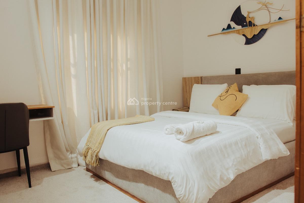 1 Bedroom Mini Flat Fully Furnished and Serviced Apartment, Parkview, Ikoyi, Lagos, Mini Flat (room and Parlour) Short Let